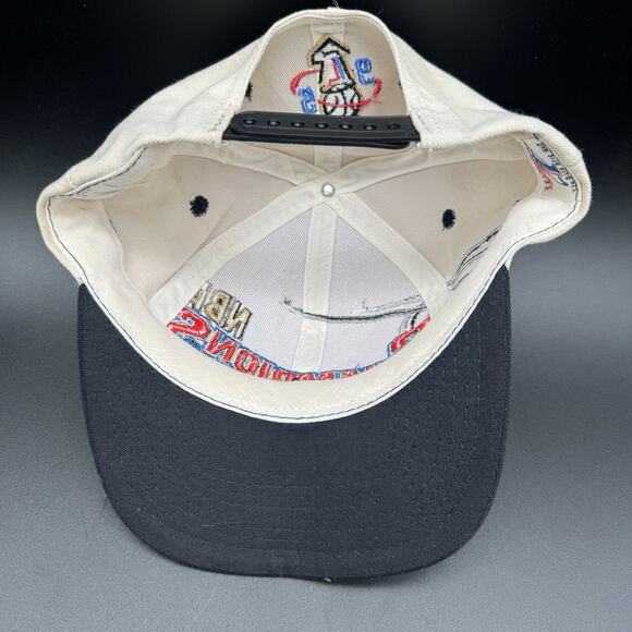 Vintage Chicago Bulls NBA 1996 Champions Logo Athletic Locker Room Snapback Hat - Picture 9 of 12
